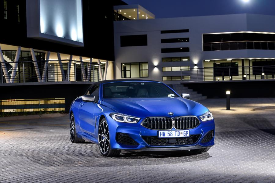  BMW M850i xDrive Convertible (G14) 2019 года  (ZA) (фото 4 из 40)